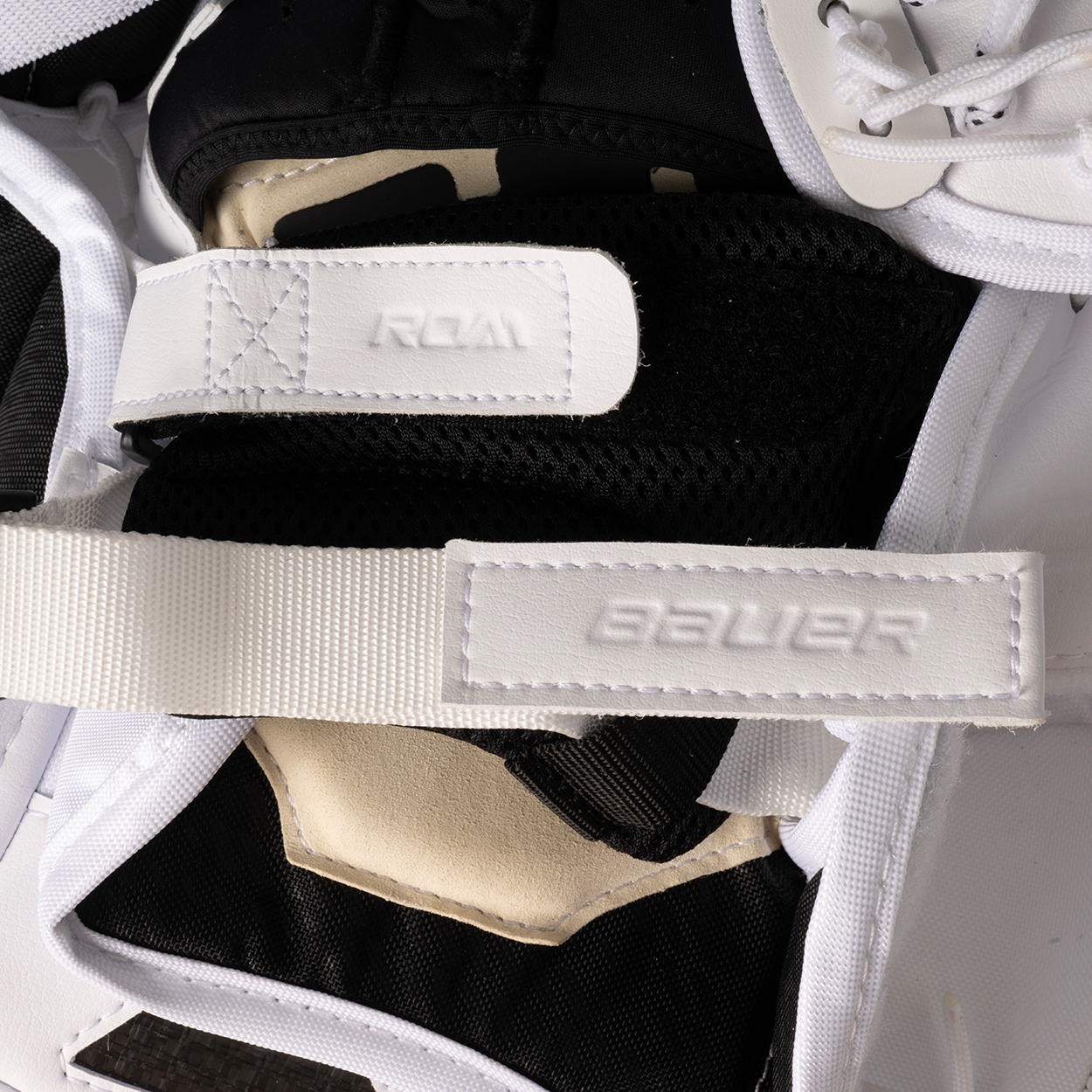 BAUER SUPREME FUSE CATCHER SENIOR - INTERMEDIATE PALM ***